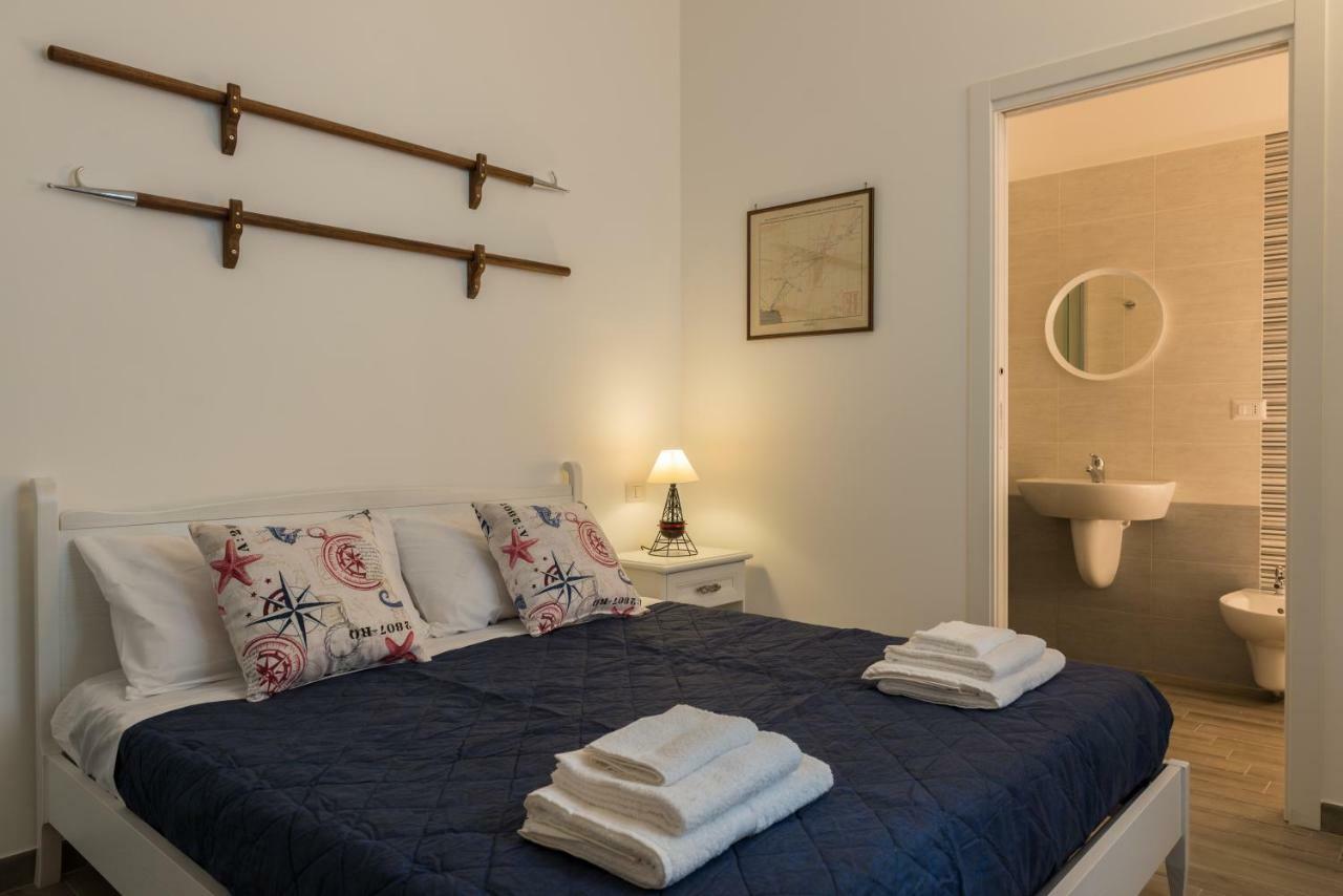 B&B Rotta Mediterranea モノーポリ エクステリア 写真