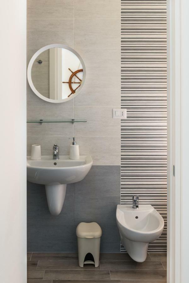 B&B Rotta Mediterranea モノーポリ エクステリア 写真