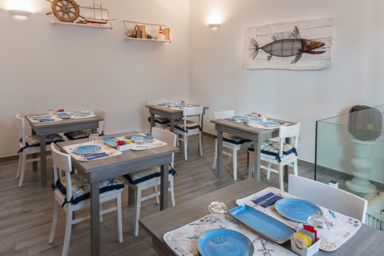 B&B Rotta Mediterranea モノーポリ エクステリア 写真